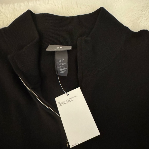 NWT H&M sweater - Picture 4 of 5